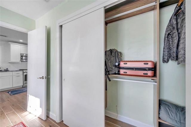 4728 BEACH DRIVE SE A, St Petersburg, FL 33705