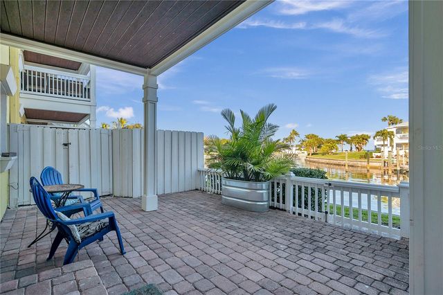 4728 BEACH DRIVE SE A, St Petersburg, FL 33705