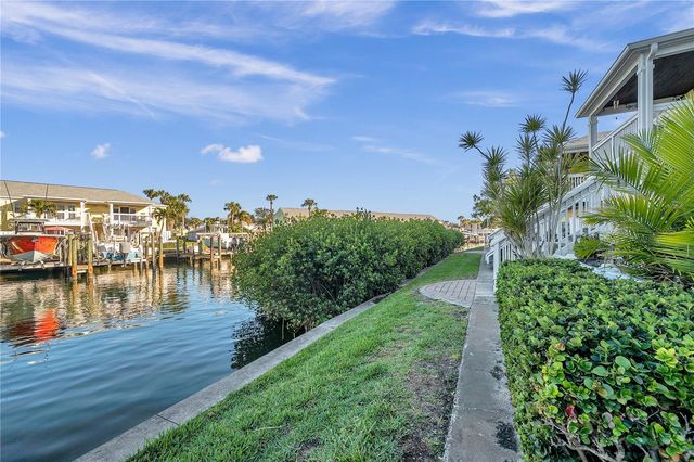 4728 BEACH DRIVE SE A, St Petersburg, FL 33705