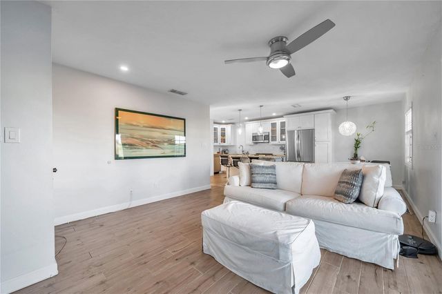 4728 BEACH DRIVE SE A, St Petersburg, FL 33705