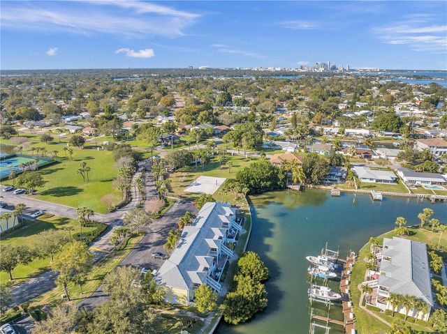 4728 BEACH DRIVE SE A, St Petersburg, FL 33705