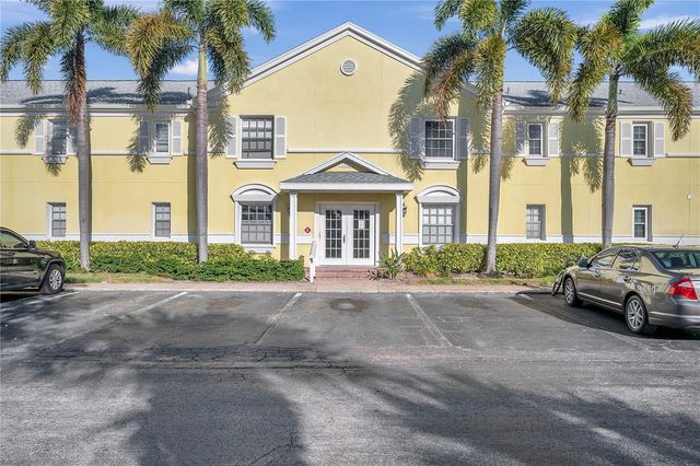 4728 BEACH DRIVE SE A, St Petersburg, FL 33705