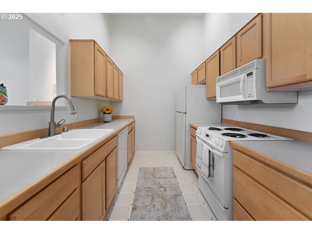 13210 Se 7TH St A4, Vancouver, WA 98683