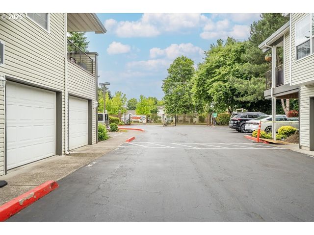 13210 Se 7TH St A4, Vancouver, WA 98683