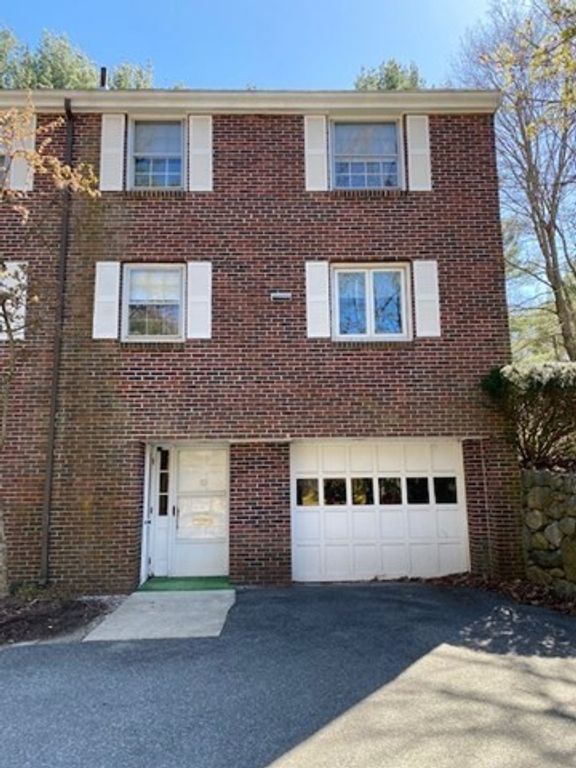 7 Bethel Road 10, Wellesley, MA 02481
