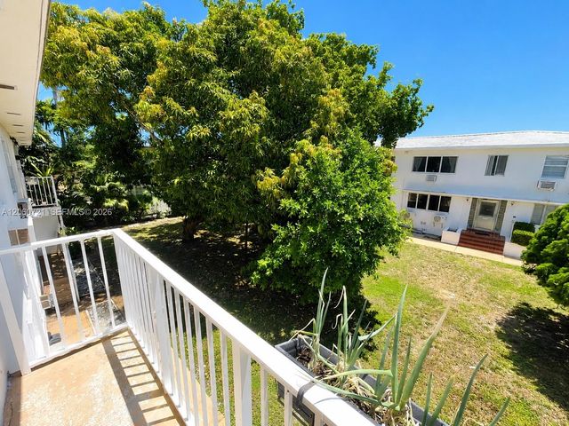 7407 Byron Avenue 3, Miami Beach, FL 33141