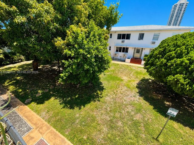 7407 Byron Avenue 3, Miami Beach, FL 33141