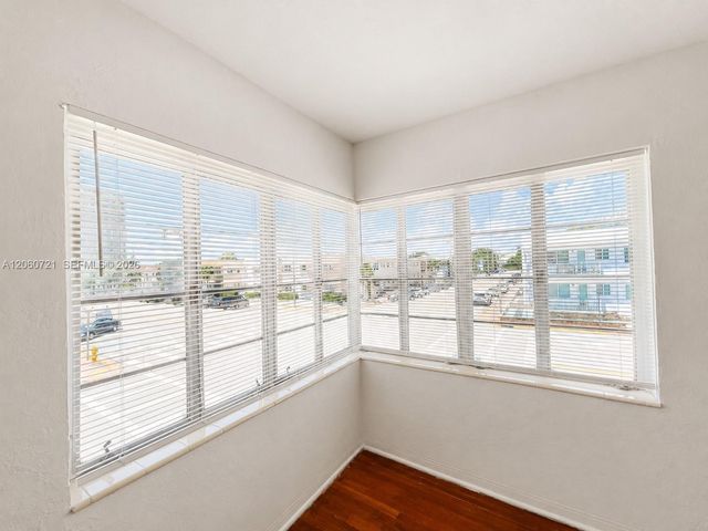 7407 Byron Avenue 3, Miami Beach, FL 33141