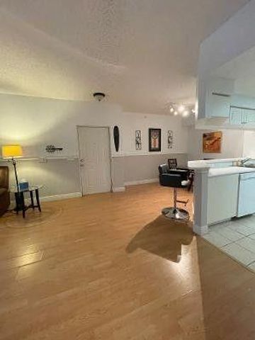 3022 Alcazar Place 103, Palm Beach Gardens, FL 33410