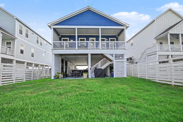 2431 103rd Street, Galveston, TX 77554