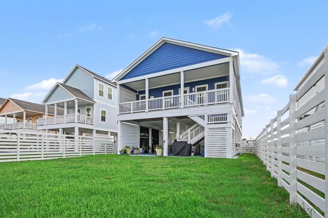 2431 103rd Street, Galveston, TX 77554