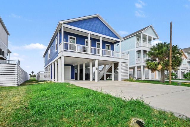 2431 103rd Street, Galveston, TX 77554