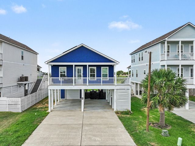 2431 103rd Street, Galveston, TX 77554