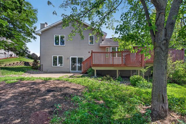 3884 Cross Street SW, Prior Lake, MN 55372