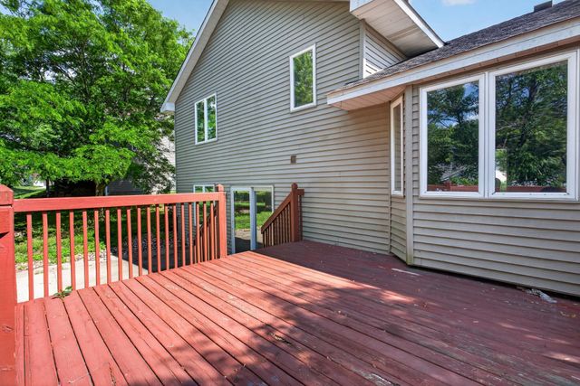 3884 Cross Street SW, Prior Lake, MN 55372