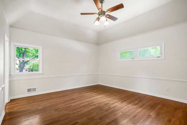 9209 Roe Avenue, Prairie Village, KS 66207
