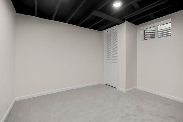 9209 Roe Avenue, Prairie Village, KS 66207