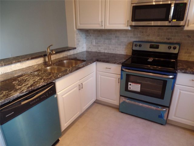 5200 NW 31st Ave 175, Fort Lauderdale, FL 33309