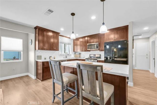 29140 Prestwick Road, Menifee, CA 92586