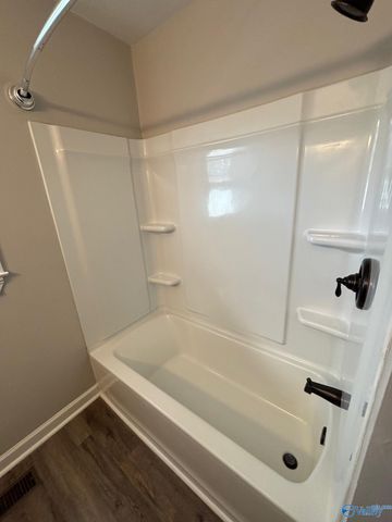 2803 Hester Lane NW, Huntsville, AL 35810