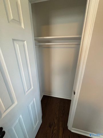 2803 Hester Lane NW, Huntsville, AL 35810