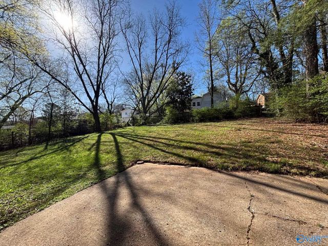 2803 Hester Lane NW, Huntsville, AL 35810