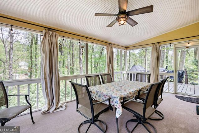 2058 Shillingwood Drive NW, Kennesaw, GA 30152