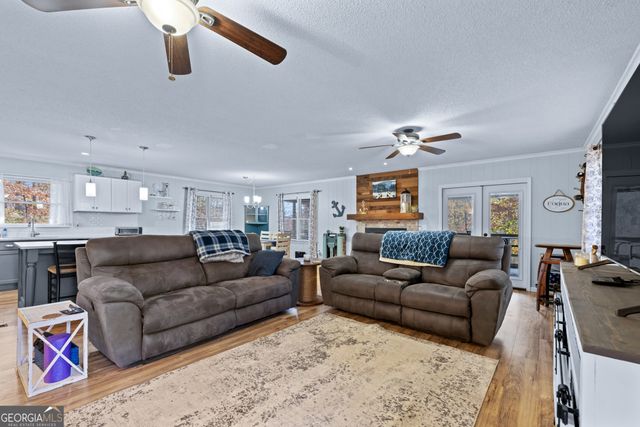 509 Chickasaw Drive, Westminster, SC 29693