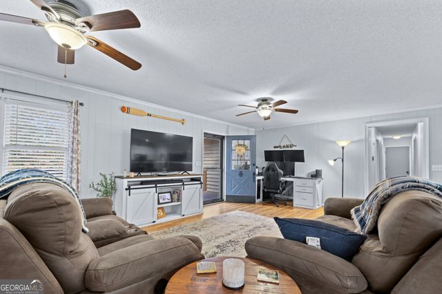 509 Chickasaw Drive, Westminster, SC 29693