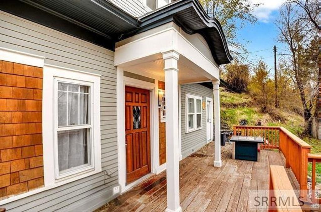 Image 6 of property listing at 1024 Fremont Street, Pocatello, ID 83204