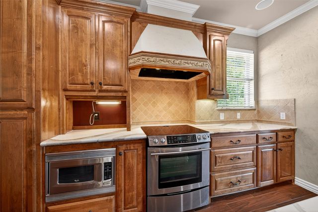 3809 Sumner Court, Sherman, TX 75090