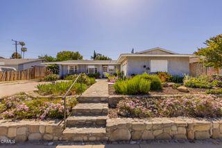40 Almond Avenue, Oak View, CA 93022