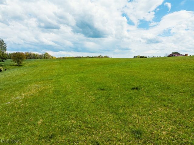 1183 Waynesburg Road NW, Carrollton, OH 44615