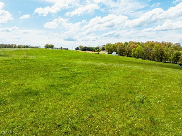 1183 Waynesburg Road NW, Carrollton, OH 44615