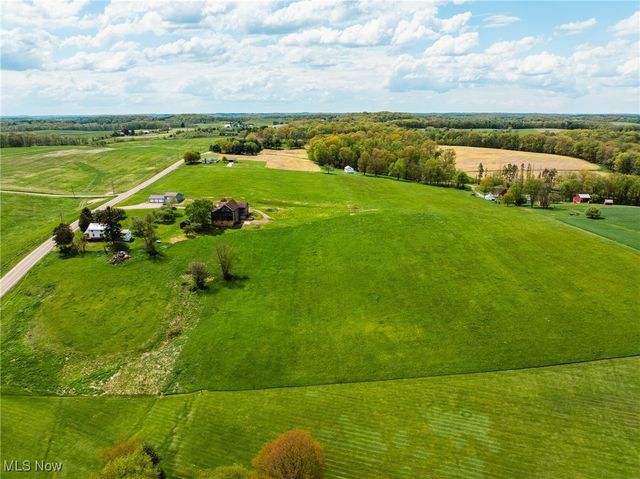 1183 Waynesburg Road NW, Carrollton, OH 44615