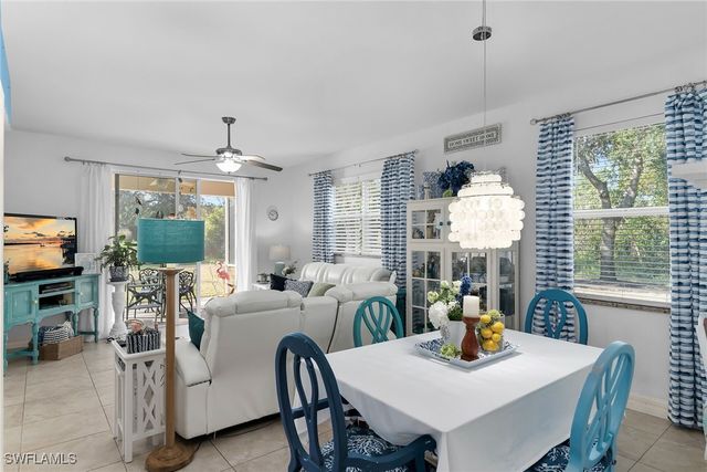 350 Newport DR 1906, Naples, FL 34114