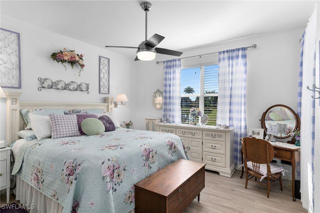 350 Newport DR 1906, Naples, FL 34114