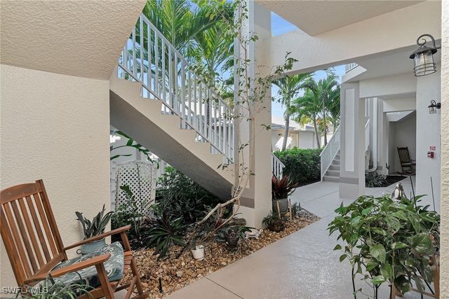 350 Newport DR 1906, Naples, FL 34114