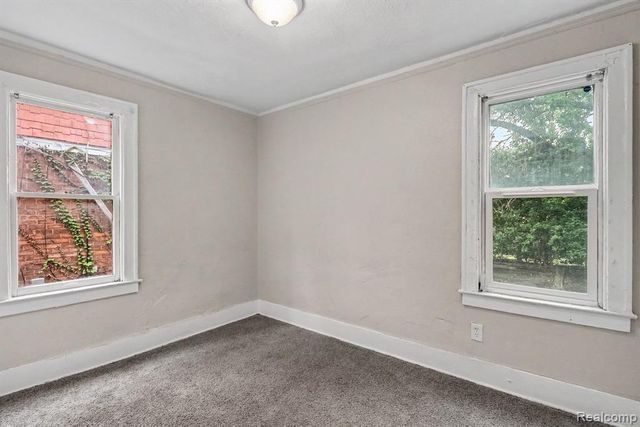15751 Cherrylawn Street, Detroit, MI 48238