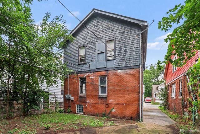15751 Cherrylawn Street, Detroit, MI 48238