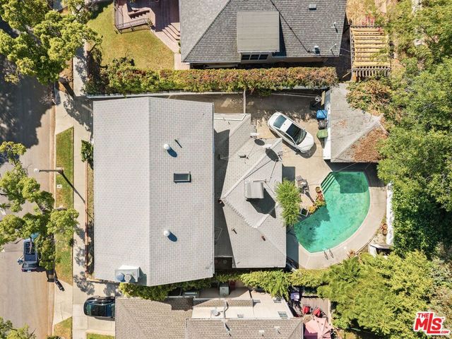 2201 Hillsboro Avenue, Los Angeles, CA 90034