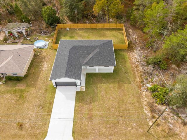 54 MALAUKA TRACK, Ocklawaha, FL 32179