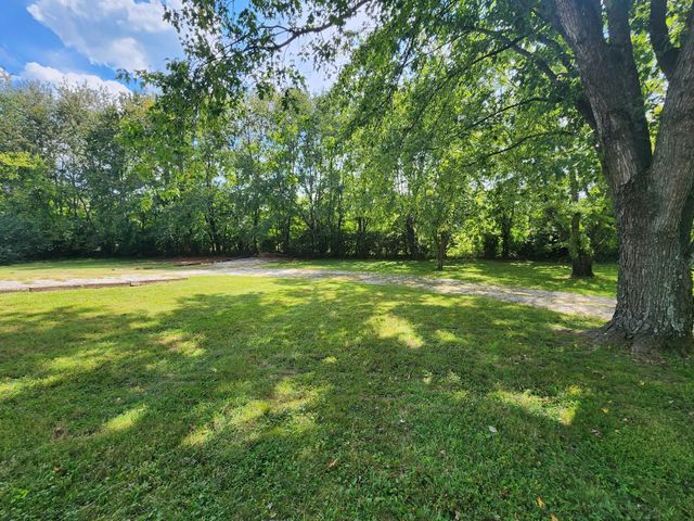1756 Lewisburg Pike, Franklin, TN 37064