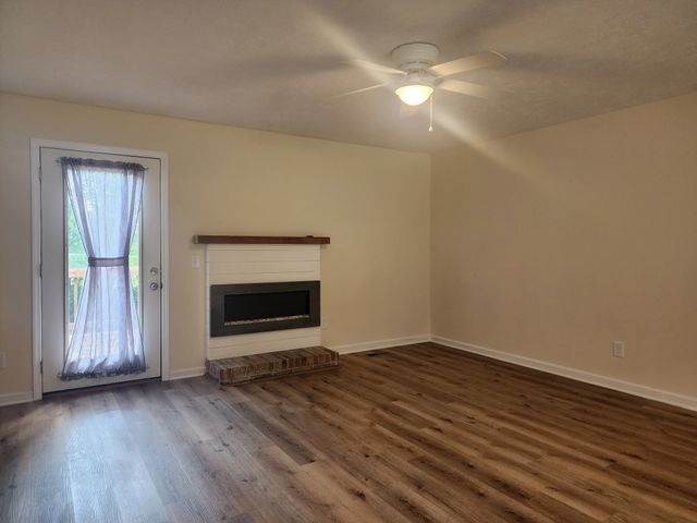 1756 Lewisburg Pike, Franklin, TN 37064