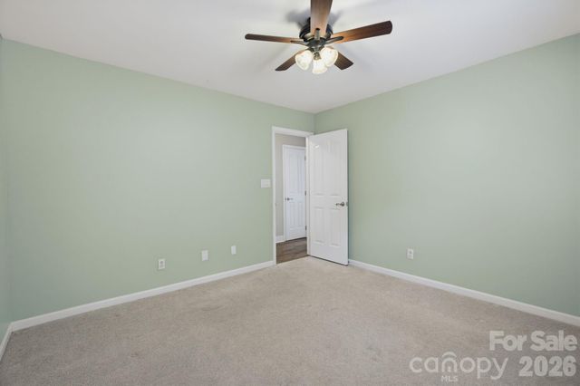 6632 Elmstone Drive, Charlotte, NC 28277