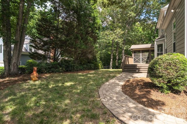 6632 Elmstone Drive, Charlotte, NC 28277