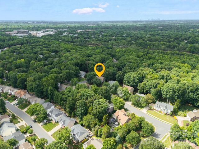 6632 Elmstone Drive, Charlotte, NC 28277