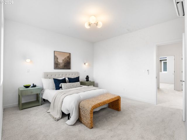 7560 N Emerald Ave, Portland, OR 97217