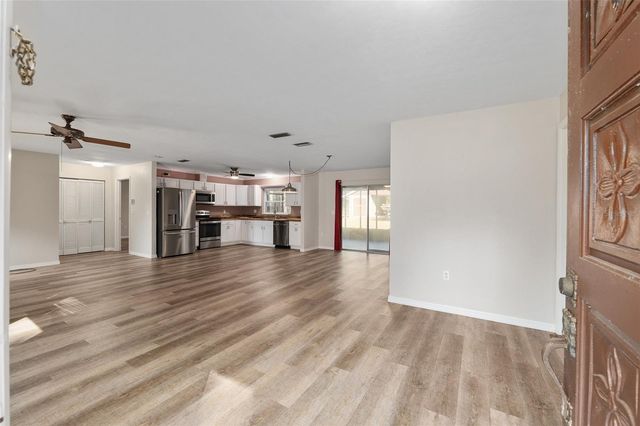 9025 SW 215TH AVENUE, Dunnellon, FL 34431