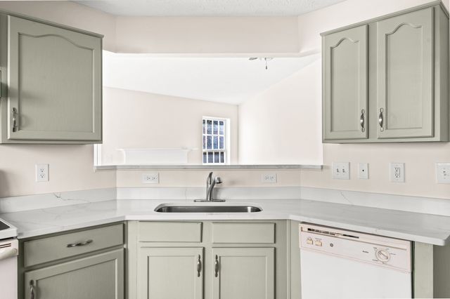 1304 W Running Brook Rd, Nashville, TN 37209